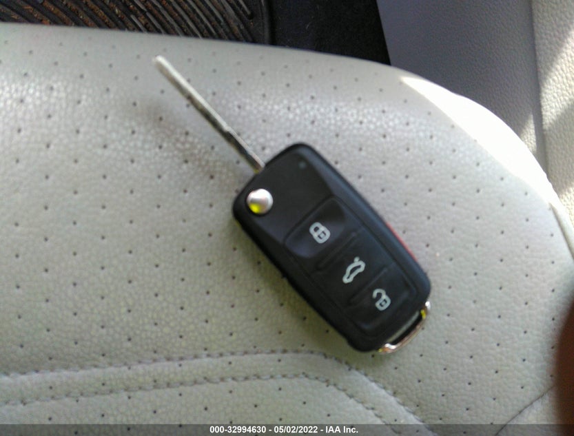 1VWBS7A38GC006350