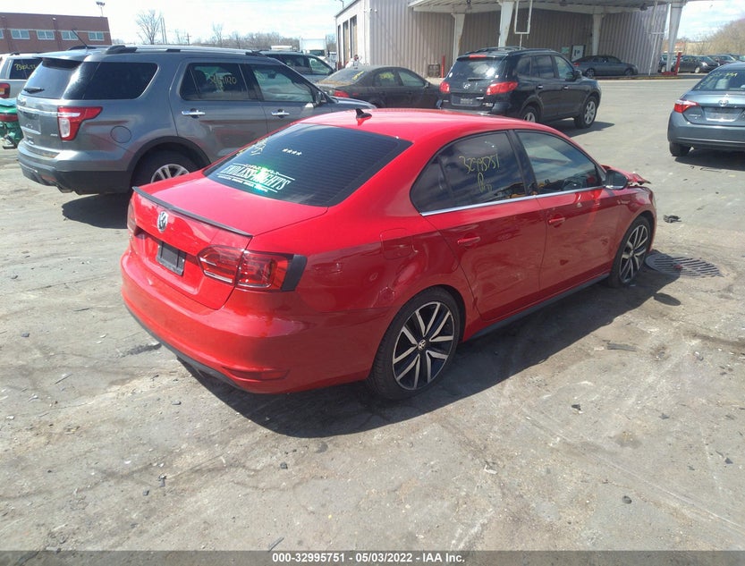 3VW5S7AJ2EM366186