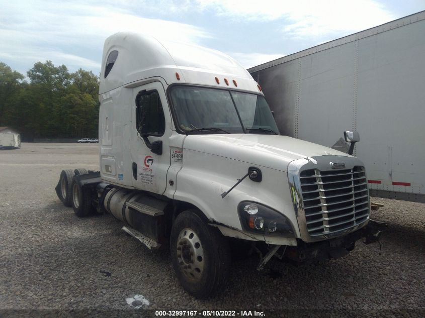 2016 Freightliner Cascadia 125 VIN: 3AKJGLD51GSHF4584 Lot: 32997167