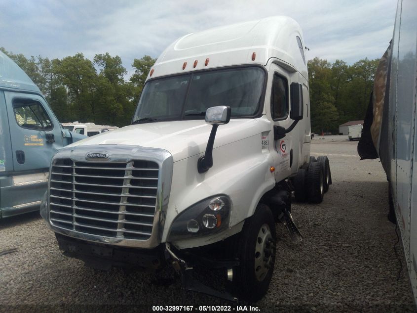 2016 Freightliner Cascadia 125 VIN: 3AKJGLD51GSHF4584 Lot: 32997167