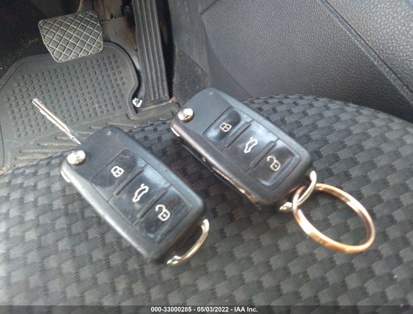 3VW2K7AJ7EM236200