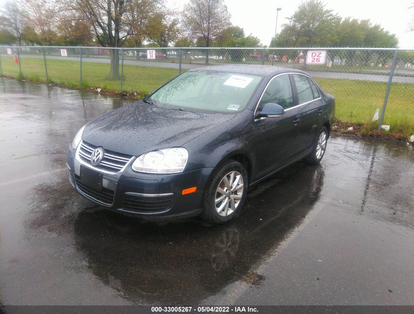 3VWRZ7AJ8AM028542