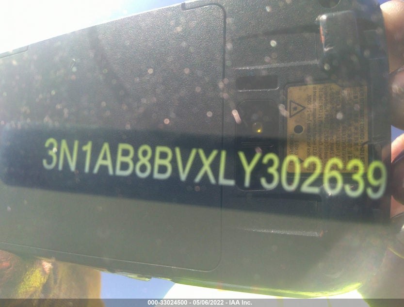 3N1AB8BVXLY302639
