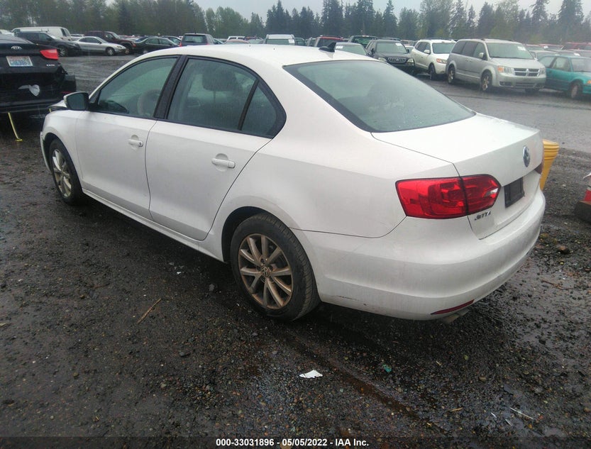 3VWDP7AJ7CM357140