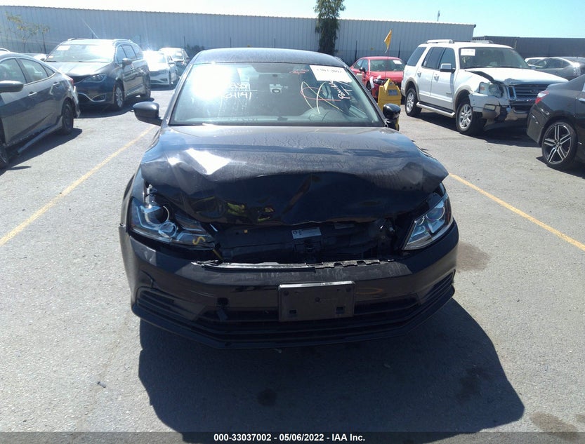 3VW2B7AJ3HM345421