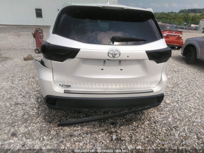 5TDJZRFH1JS499918 2018 Toyota Highlander Se