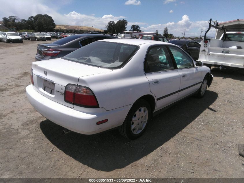 1996 Honda Accord Lx/Ex VIN: 1HGCD5634TA125891 Lot: 33051533