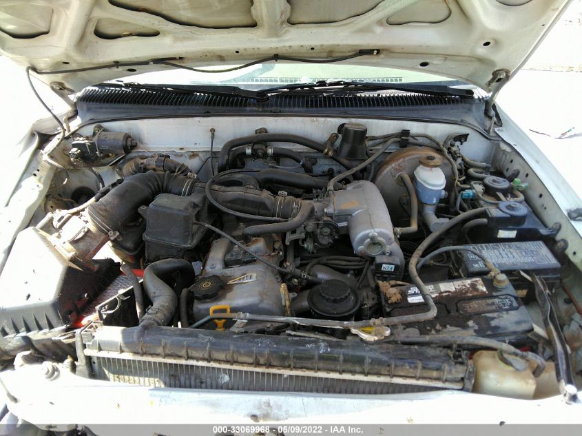 5TENL42N01Z795761 2001 Toyota Tacoma Base (M5)