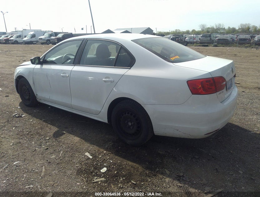 3VW2K7AJ0EM427229