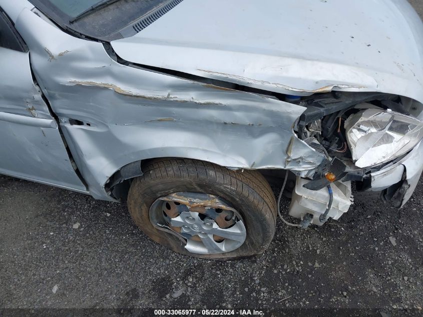 2010 Hyundai Accent Gls VIN: KMHCN4ACXAU425083 Lot: 33065977