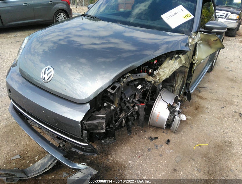 3VW5DAAT0JM505606