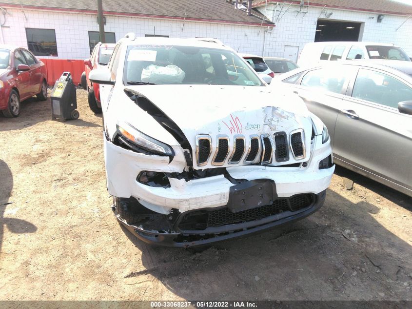 2017 Jeep Cherokee Latitude VIN: 1C4PJMCB2HW665989 Lot: 33068237