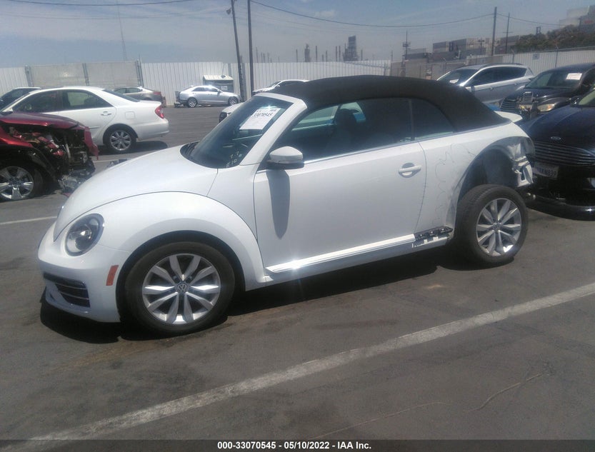 3VW517AT4HM813528