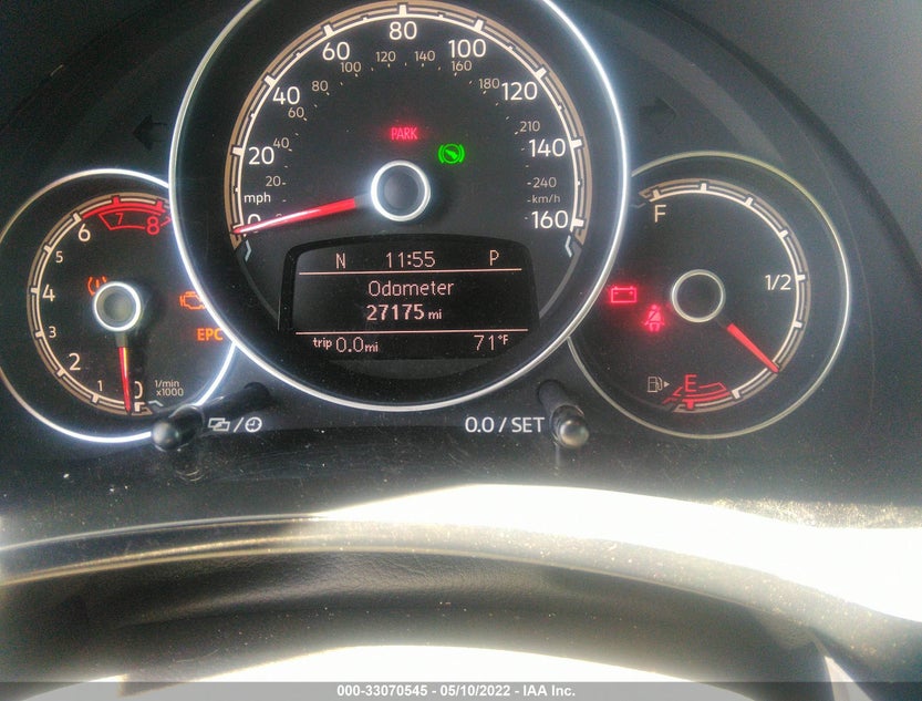 3VW517AT4HM813528