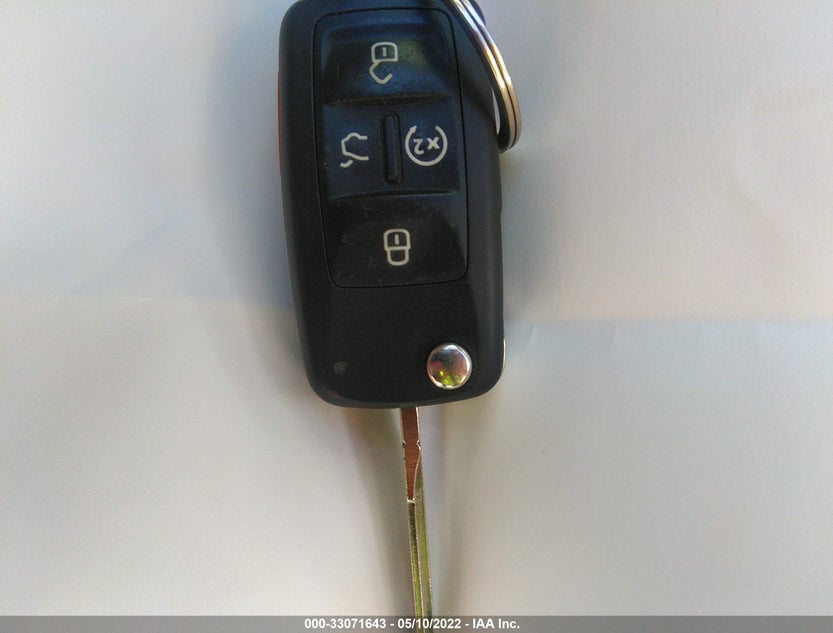 1VWGT7A38HC002688