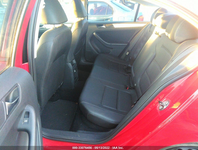 3VWLL7AJ7BM101781
