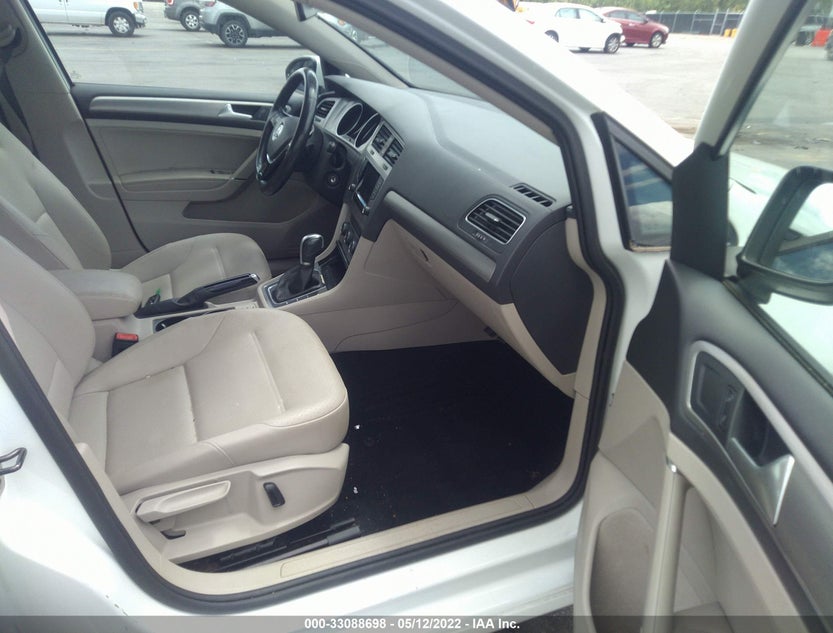 3VW217AUXFM098456