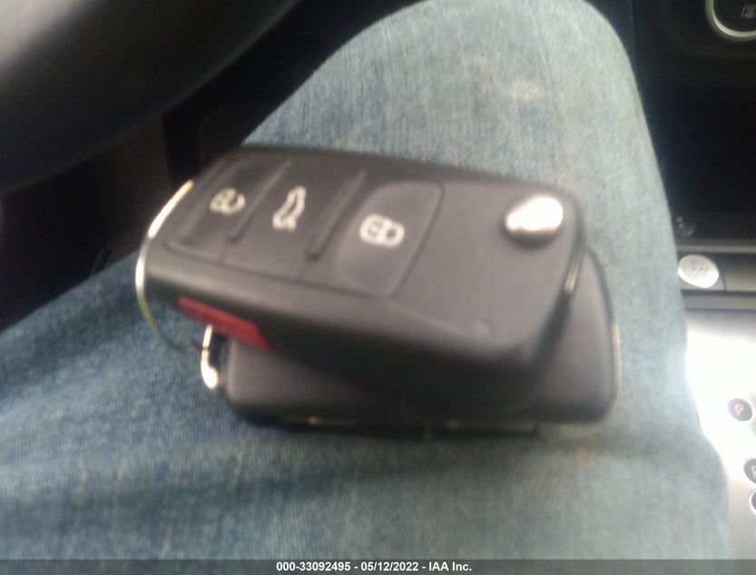 3VW637AJ7EM207939