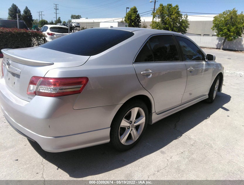 4T1BK3EK4BU616936