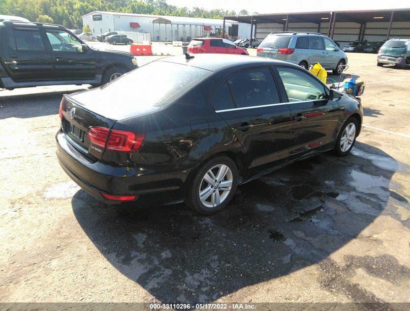 3VW637AJ1EM268865