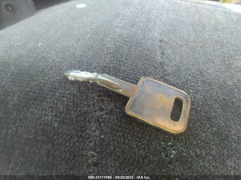 2011 International Prostar VIN: 3HSCTAPR6BN323677 Lot: 33111088