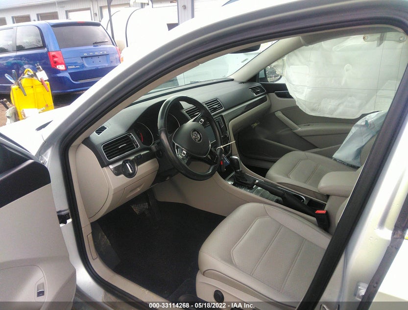 1VWBS7A34GC014686