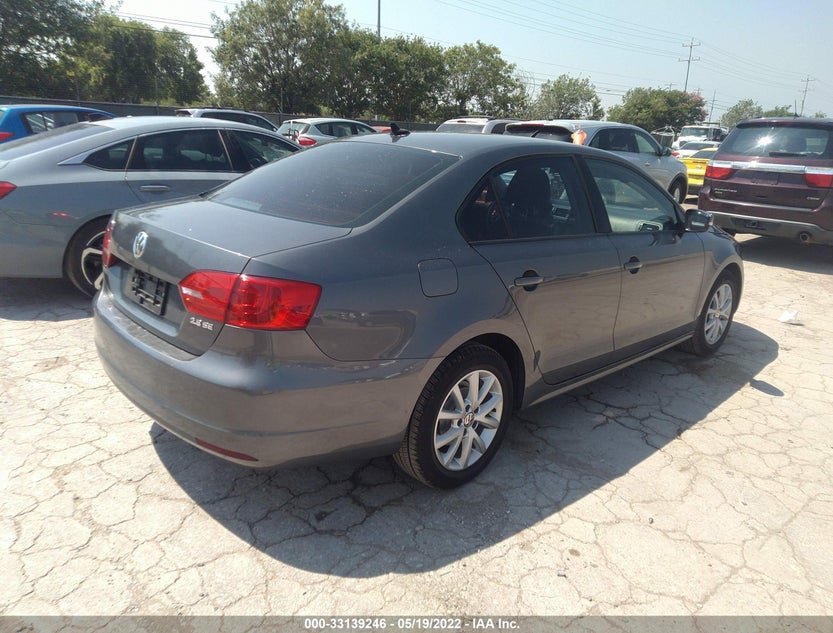 3VWDX7AJ2BM367878