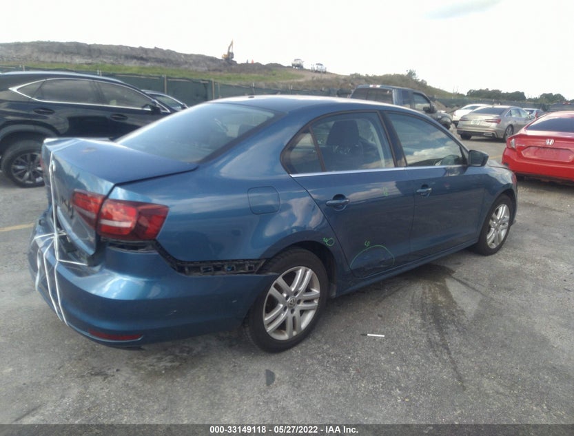 3VW2B7AJ3HM224324
