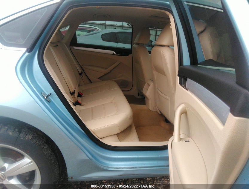 1VWBN7A37CC090646