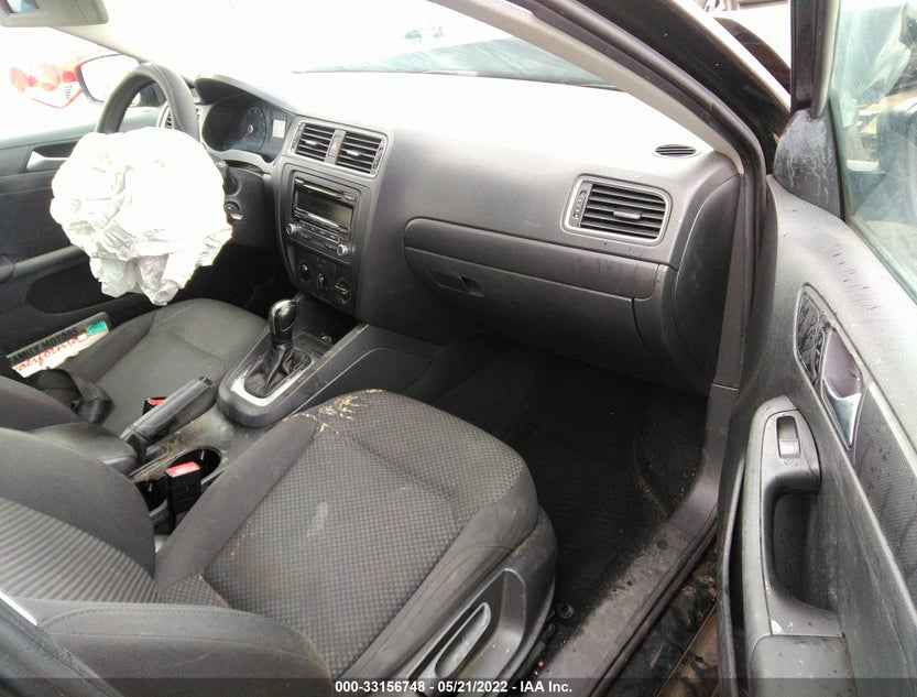 3VW2K7AJXDM293943