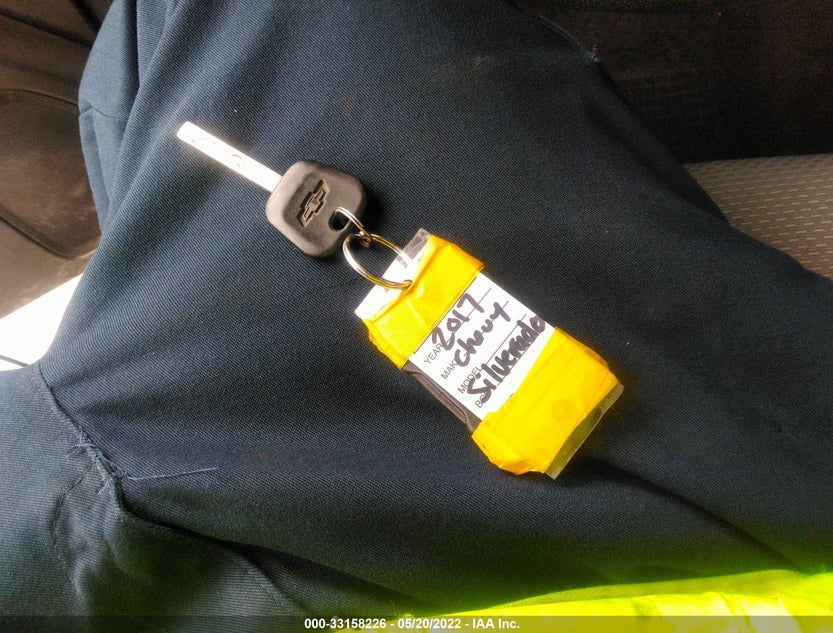1GCRCPEC4HZ272116