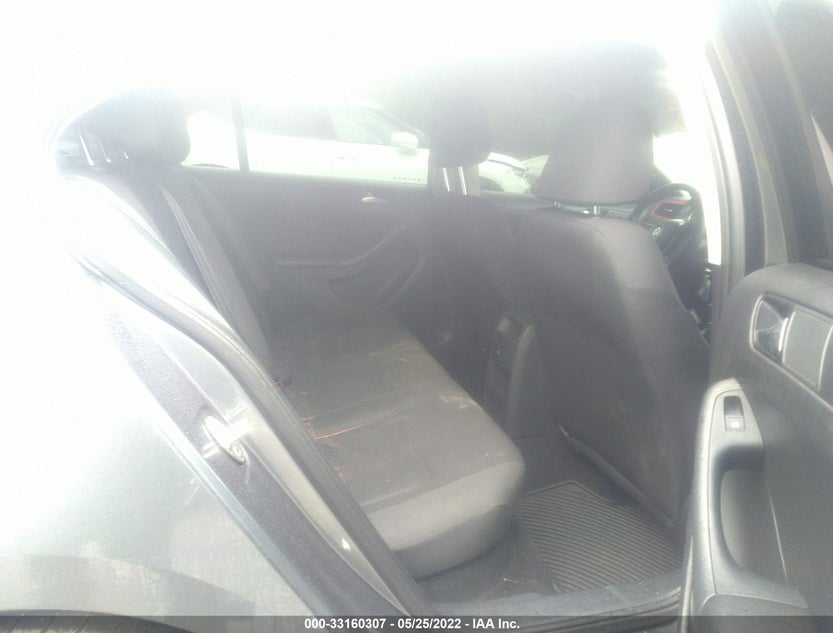 3VW1K7AJ2FM303721