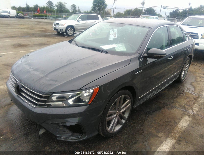 1VWDT7A39HC010575