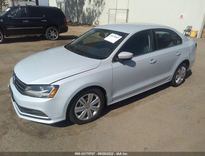 3VW2B7AJ0HM302476