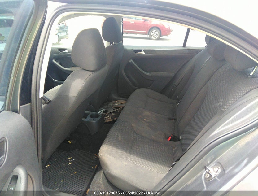 3VW2K7AJ2CM388351