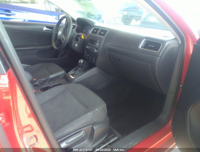 3VW2K7AJ0EM335862