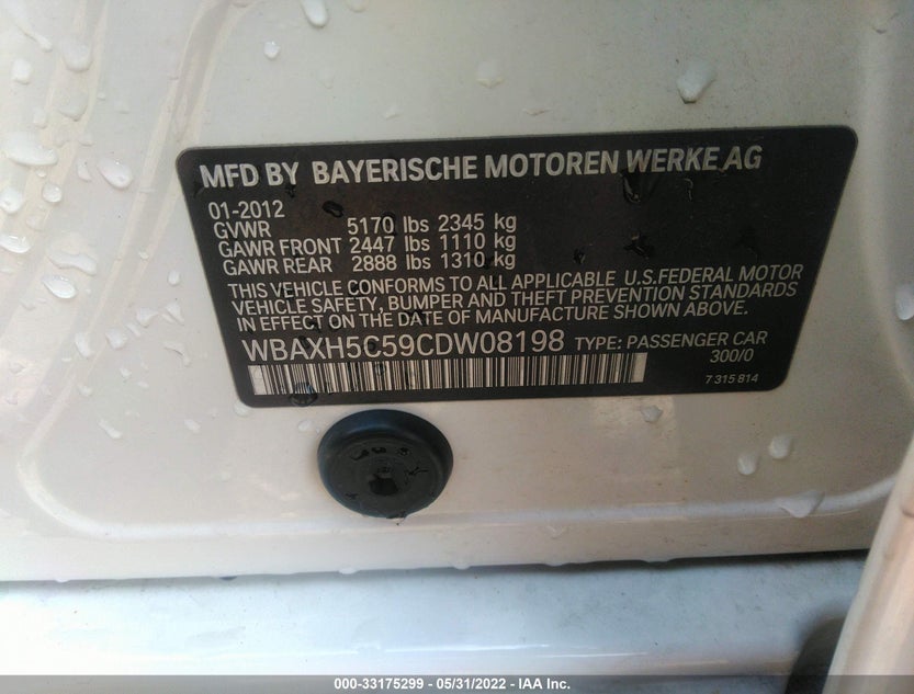 WBAXH5C59CDW08198