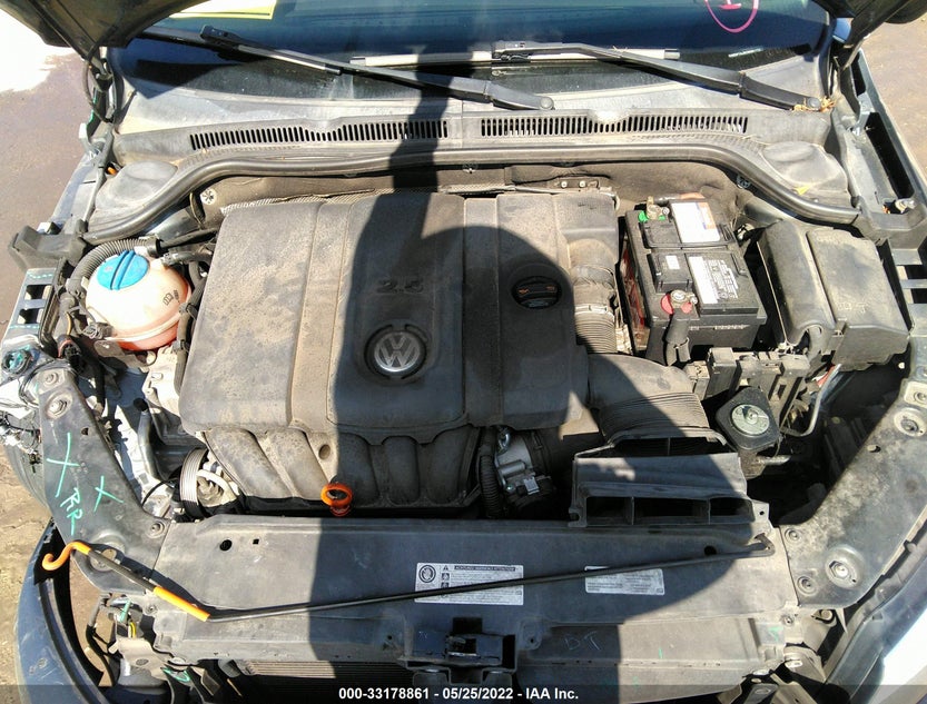 3VWDP7AJ8CM381172