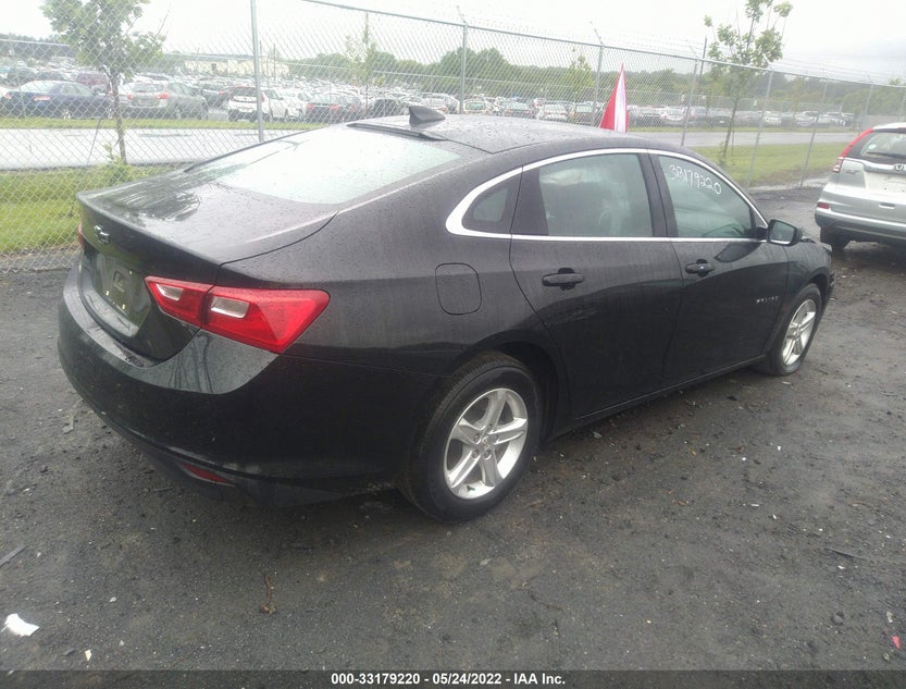 1G1ZB5ST4LF140696