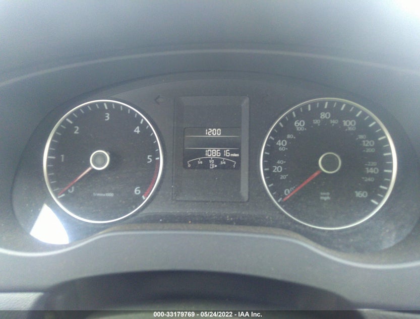 3VW3L7AJ9EM372779
