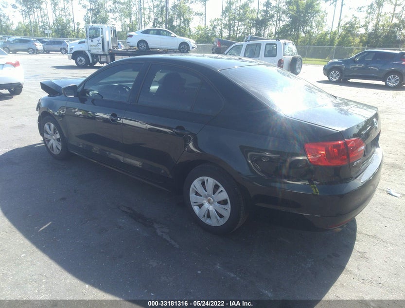 3VW2K7AJ3CM341944