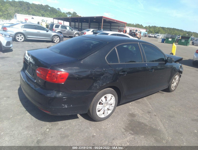 3VW2K7AJ3CM341944