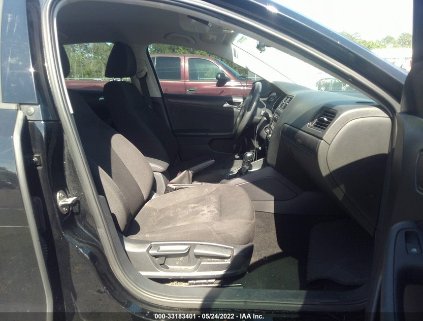 3VW2K7AJ7FM271188