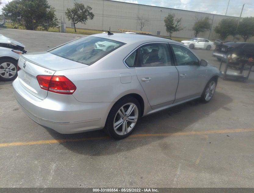 1VWBN7A3XDC122555