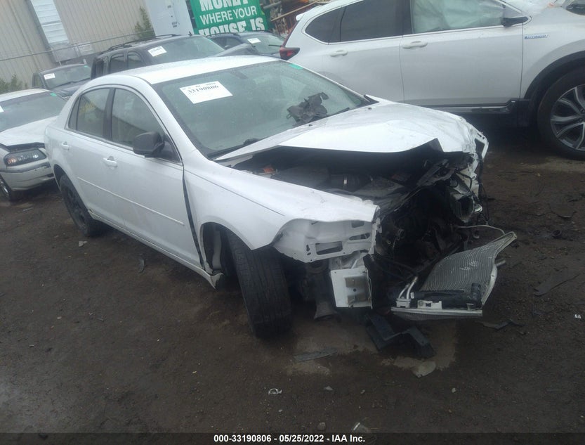 1G1ZB5E18BF215599