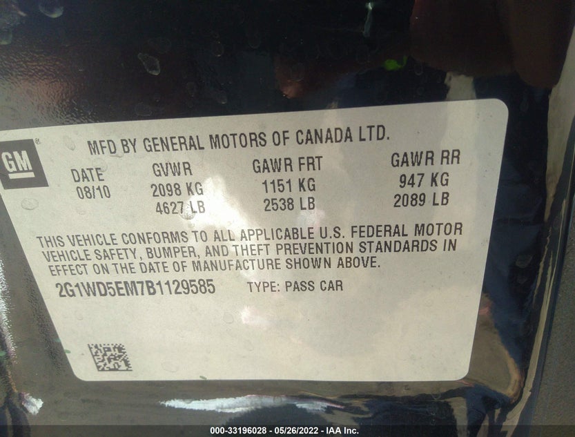 2G1WD5EM7B1129585