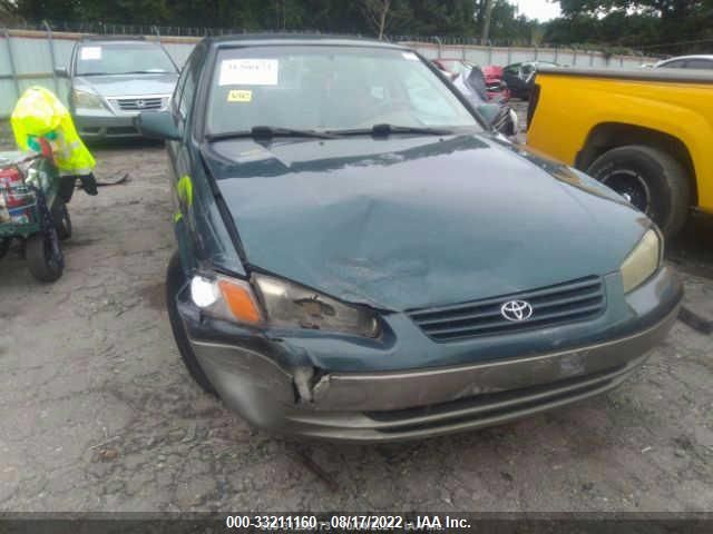 1998 Toyota Camry Le VIN: 4T1BG22K4WU289492 Lot: 33211160