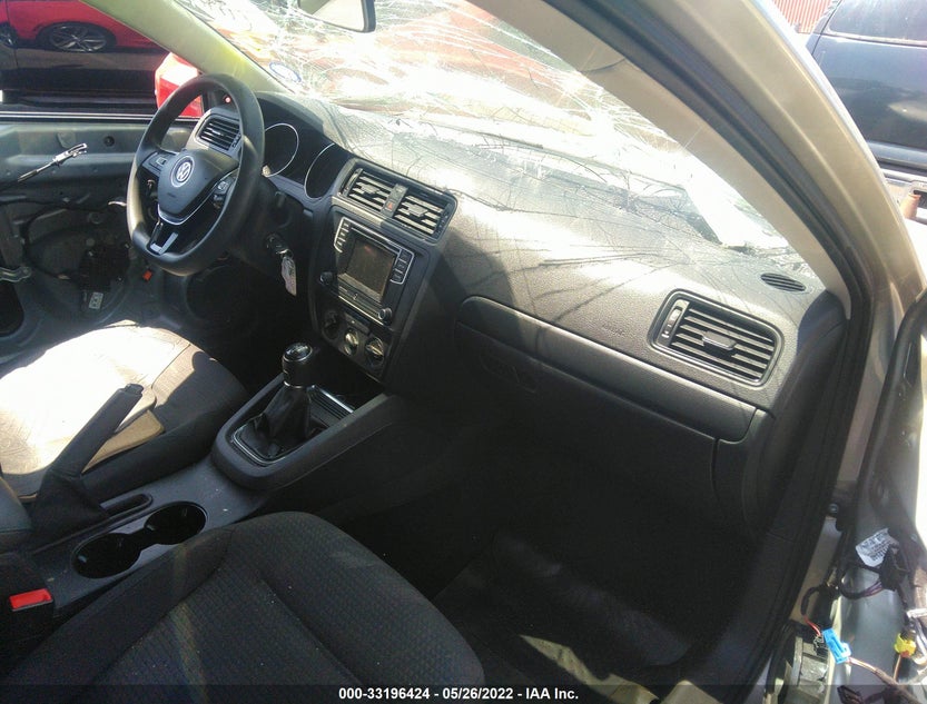 3VW167AJ2GM279782
