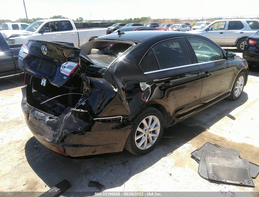 3VWD17AJ8EM390443