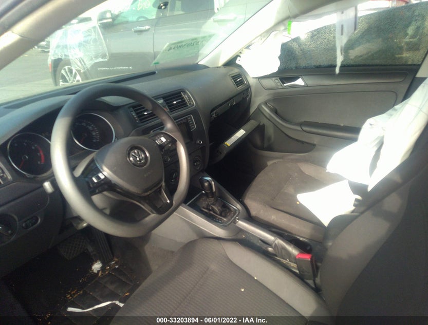 3VW267AJ9GM379530